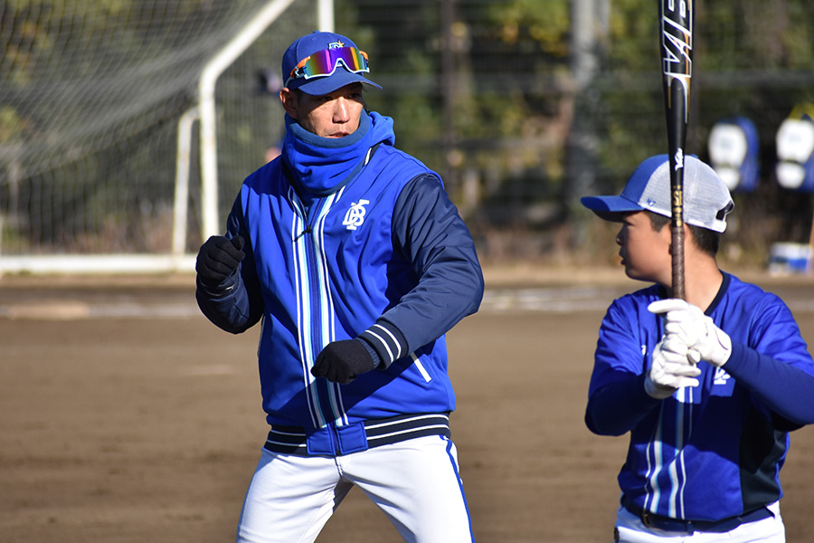 DeNAジュニア監督が指摘する“小学生の課題点” 保護者と食事会も…還元